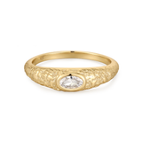Dune Oval Stone Textured Ring