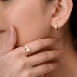 Dune Oval Signet Ring